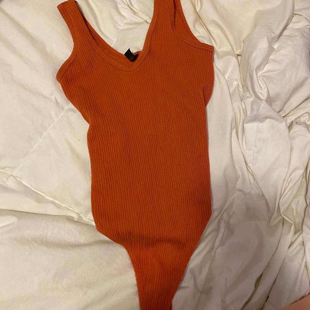 urban outfitters burnt orange bodysuit